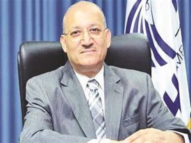 الكابتن رشدي زكريا رئيس الشركة القابضة لمصر للطيران