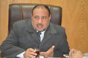 نائب رئيس جامعة الأزهر للوجه القبلي يجتمع مع ممثلي الشركة المصرية للأدوية لبحث سبل التعاون المشترك