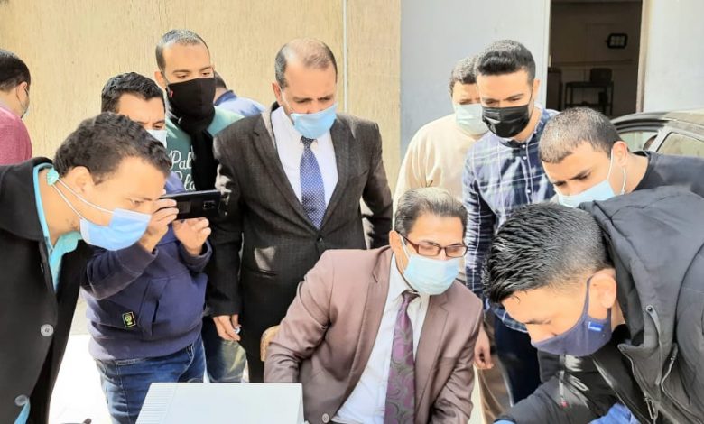جامعة حلوان تنظم برنامج تدريبي لتشغيل أجهزة التحكم في الملوثات المنبعثة من السيارات