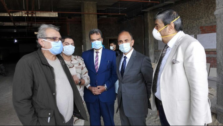 رئيس جامعة الزقازيق يتفقد مستشفى الطوارئ.. صور