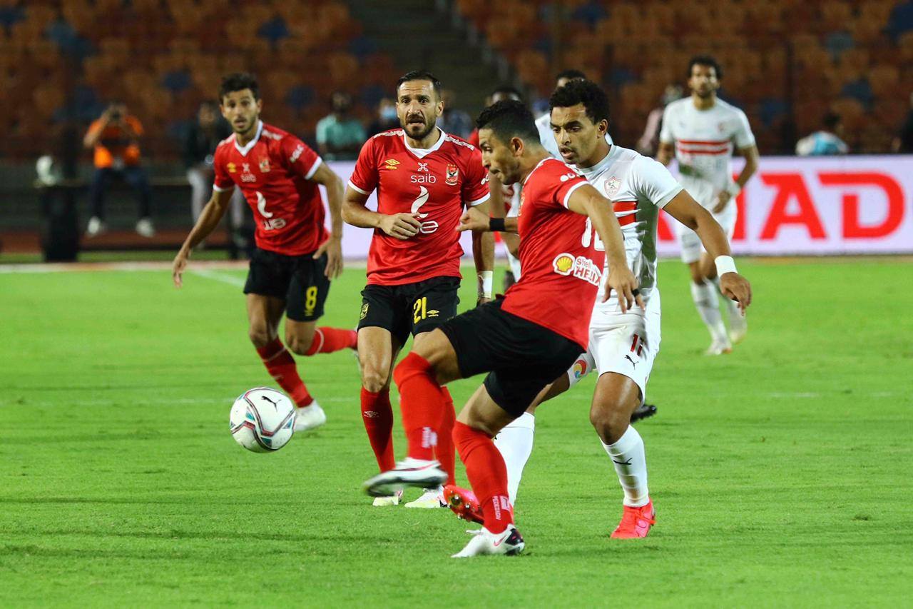 اتحاد الكرة يعلن التحدي: مباراة القمة بحكام مصريين